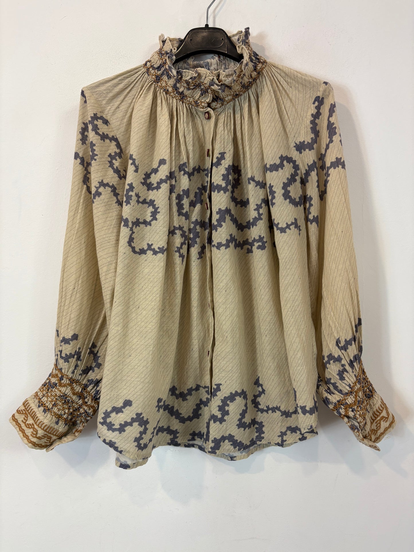 CORD. Blusa volumen estampada