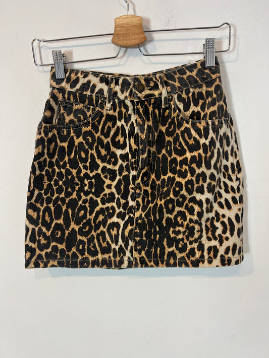 PULL &amp; BEAR. Animal print denim skirt. T.S.