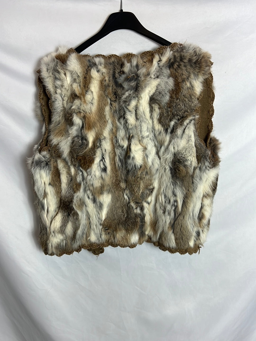 OTHERS. Reversible rabbit vest. TM/L (Tara)