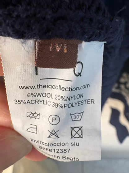 IQ COLLECTION. Jersey azul dibujo con lana
