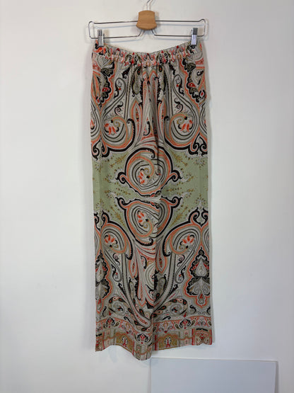 ETRO. Pantalón fluido estampado. T 38