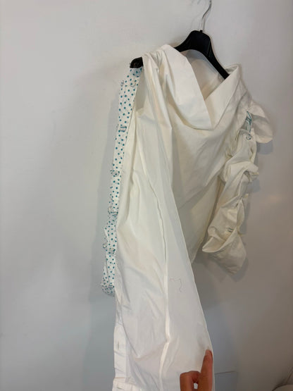 SILVIA TCHERASSI. Camisa blanca detalle mangas