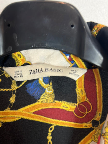 ZARA. Chain print blouse Ts