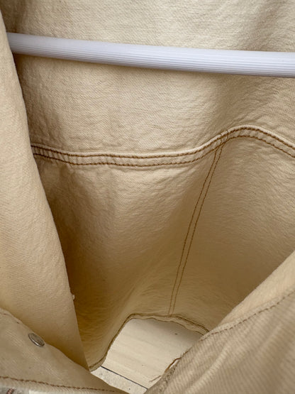 Chaqueta denim beige solapas