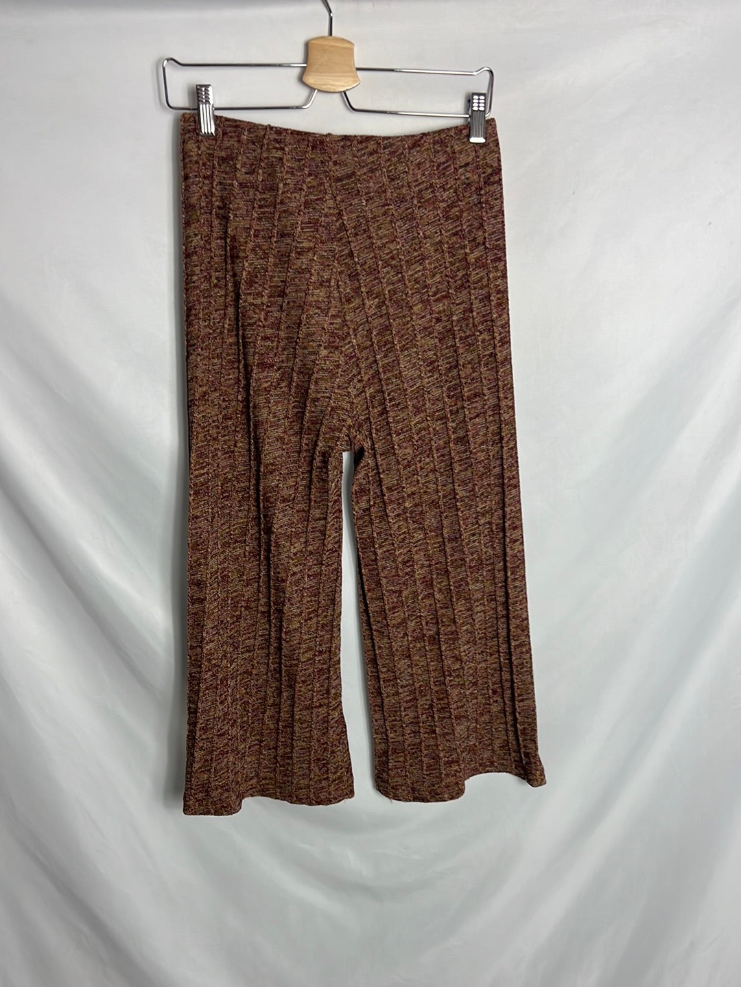 ZARA. Pantalón culotte punto jaspeado. T S