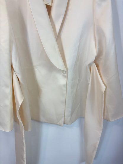 BIMANI. Traje de chaqueta marfil satinado