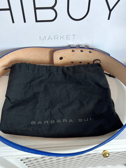 BARBARA BUI. Cinturón piel azul textura. T 95