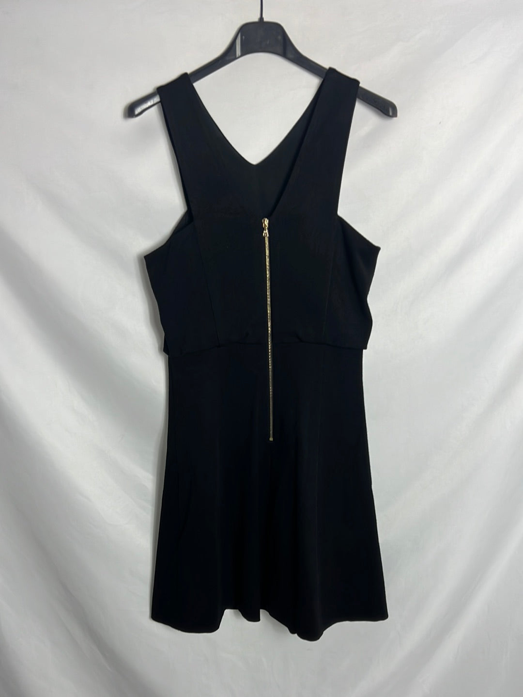 SANDRO. Short black stretch dress. Size 1 (S)