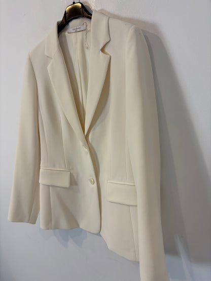 NAULOVER. Conjunto blanco roto fluido