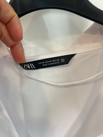 ZARA. Camisa blanca básica. T M