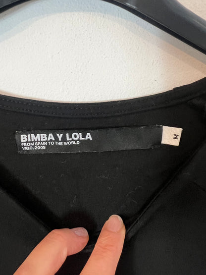 BIMBA Y LOLA. Camiseta negra amplia T.m