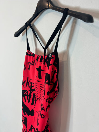 ADIDAS. Bañador deportivo estampado. T 38