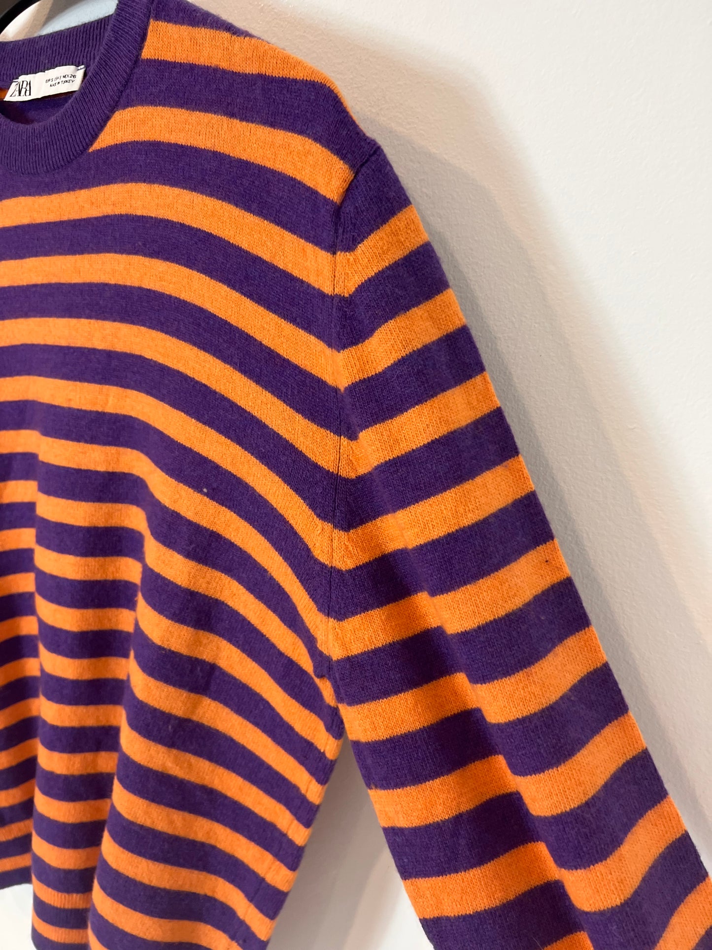 ZARA. Two-tone striped sweater with TS wool