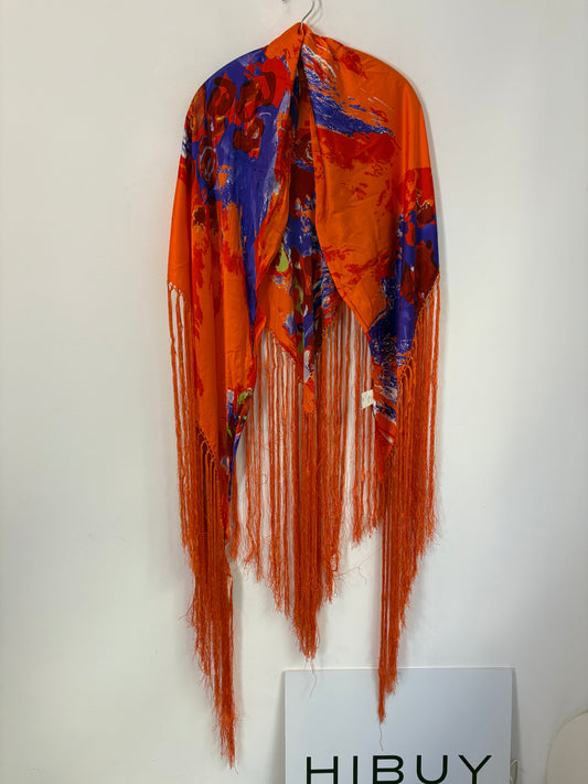 VICTORIO & LUCCHINO. Pañuelo seda flecos