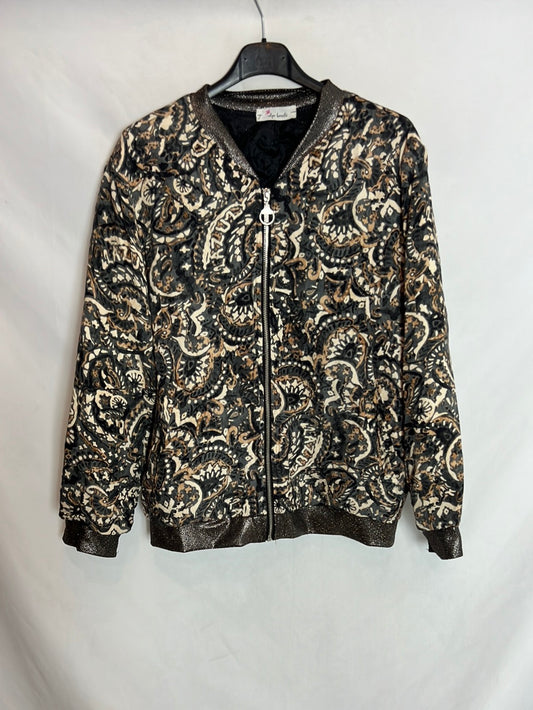 ALGO BONITO. Bomber estampada detalle mangas y cuello. TU (M)