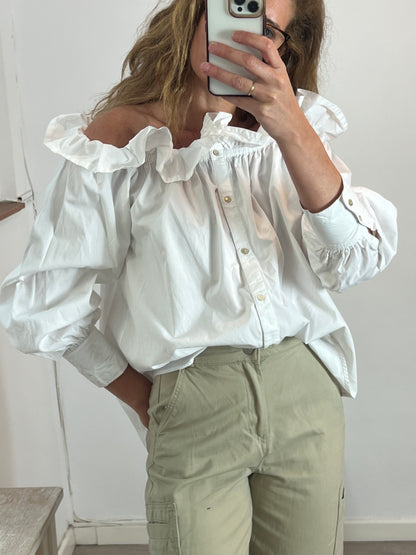 H&M. Blusa blanca cuello barco T.s