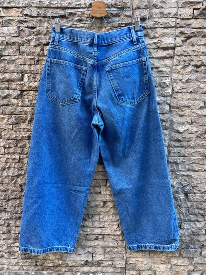 ZARA. Denim slouchy abotonado . T 34