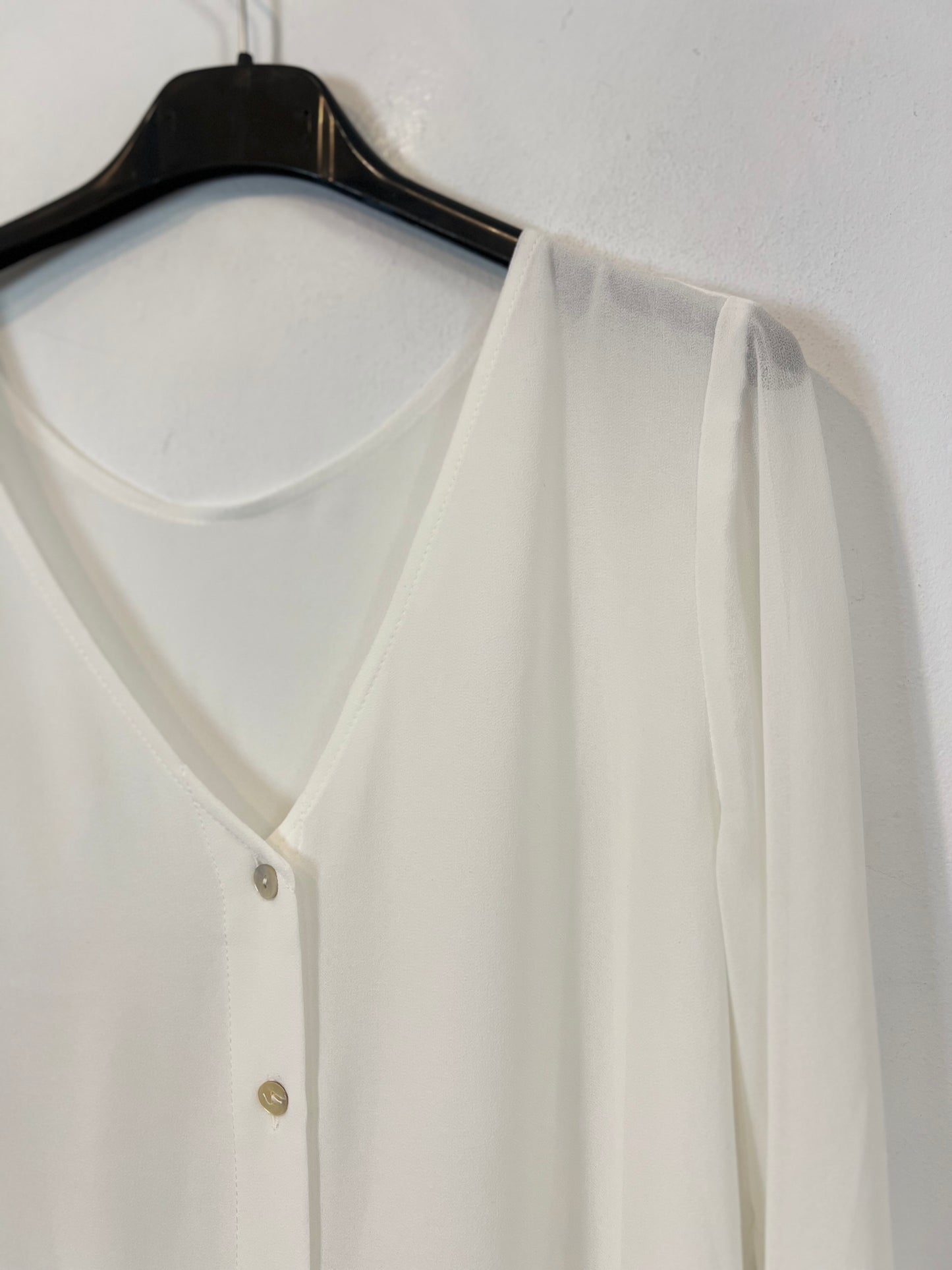 BIMANI. White button-down blouse Tm