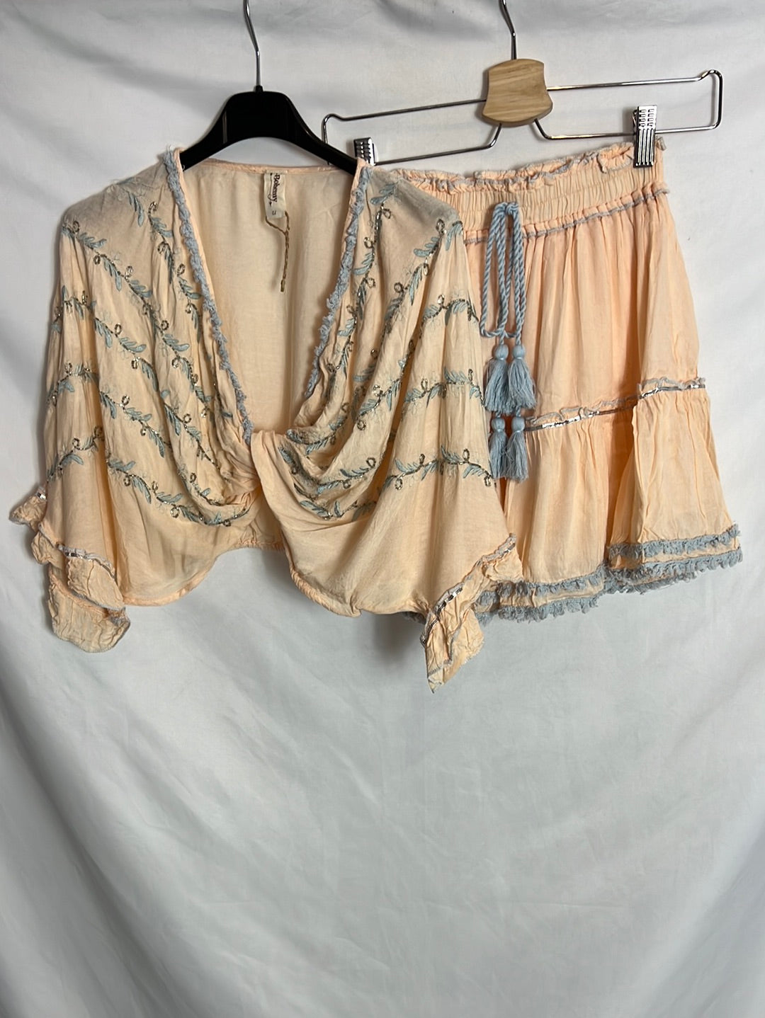 BOHEMY. Total look top y falda bordado y pedrería. T U (S)