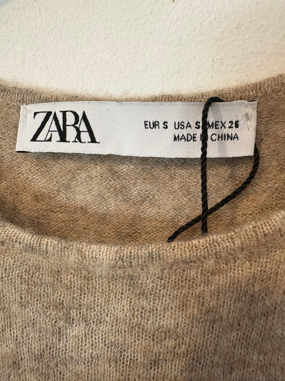 ZARA. Mustard textured back top. TS