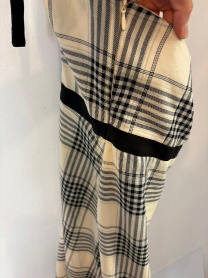 IQ COLLECTION, Vestido asimétrico cuadros