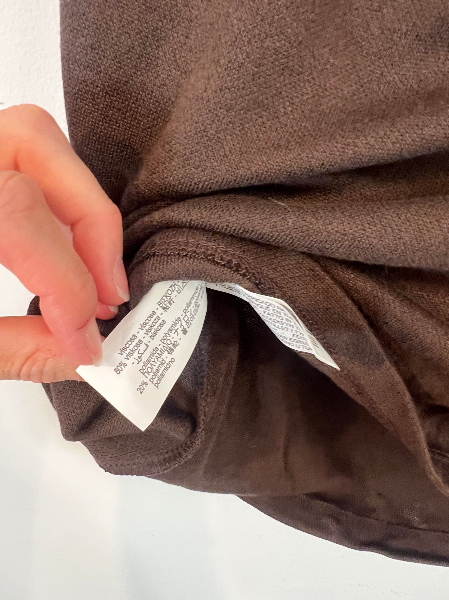 ZARA. Top marrón cuello asimétrico