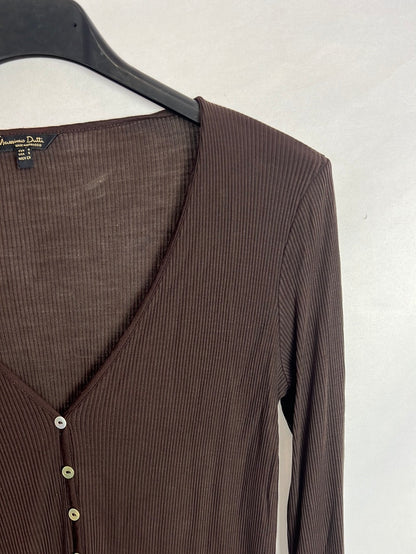 MASSIMO DUTTI. Camiseta marrón canalé T.s