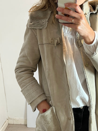 ADOLFO DOMINGUEZ. Abrigo beige texturas. T S