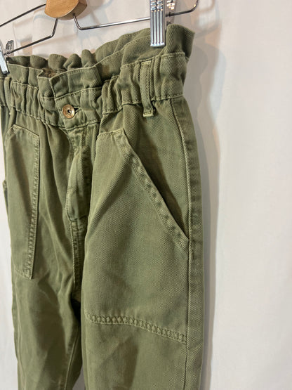 ZARA. Denim verde bolsillos. T 36