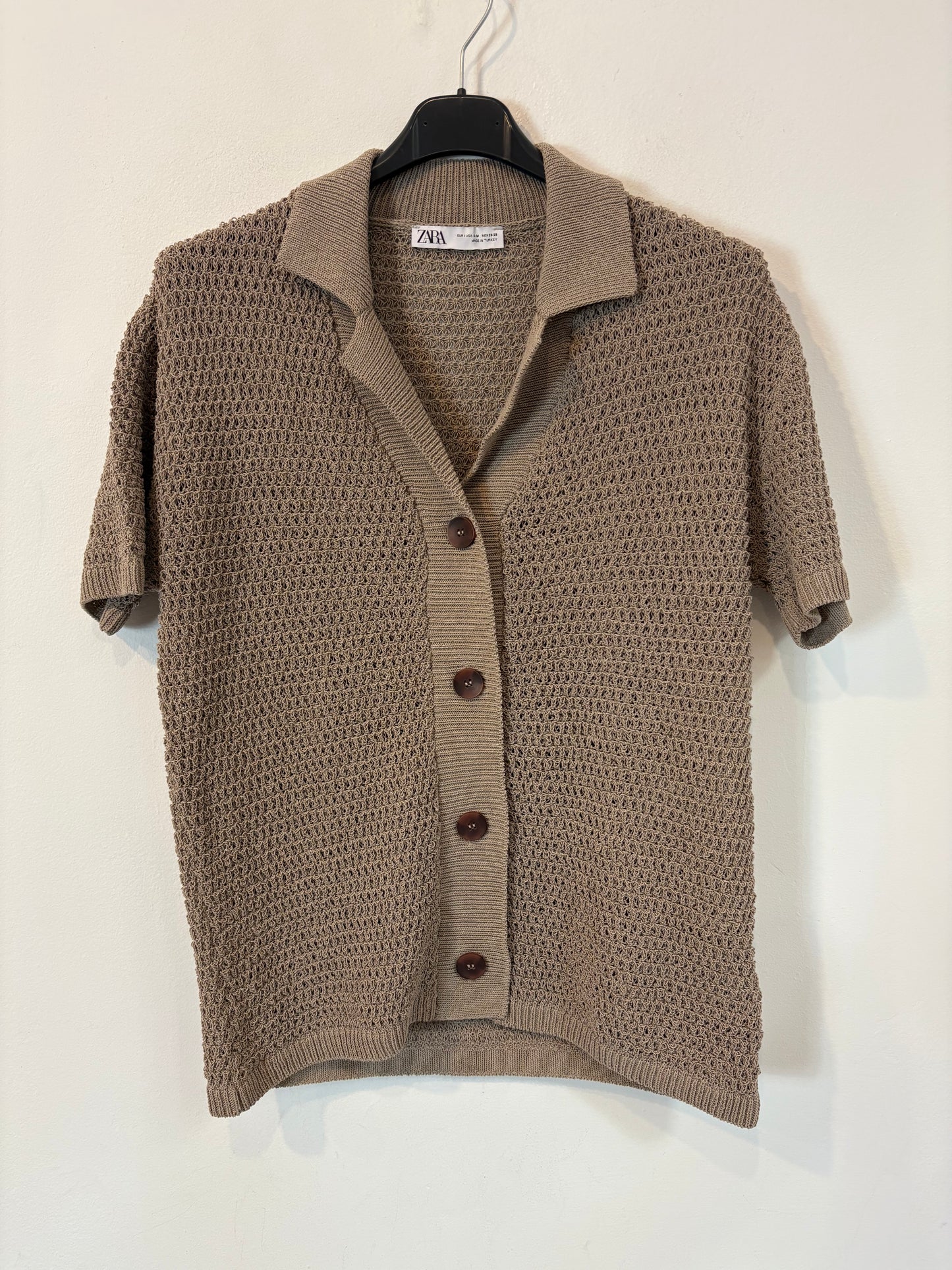 ZARA. Tan open-knit top. TS/M