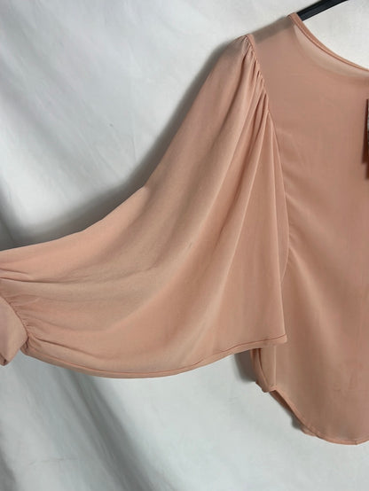 CASTAÑO. Blusa fluida rosa detalle manga . T S