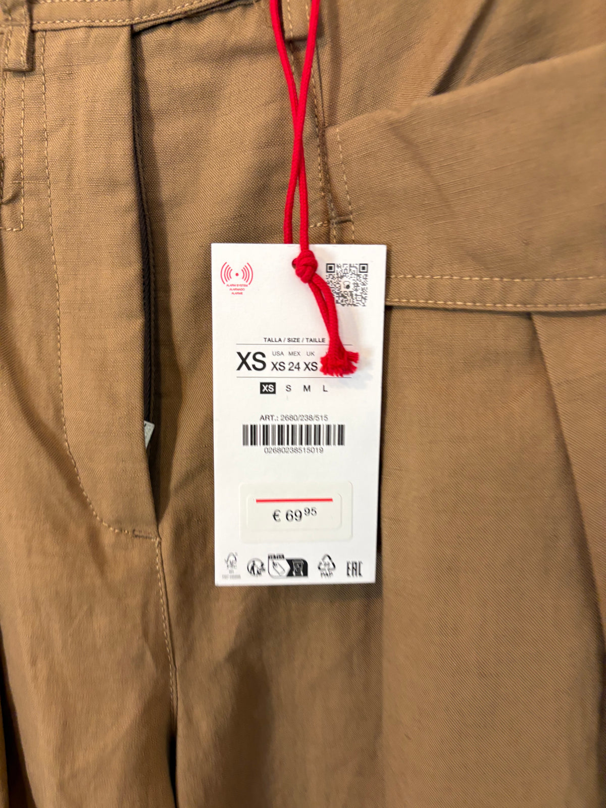 ZARA SRPLS. Pantalón marrón bolsillos efecto falda