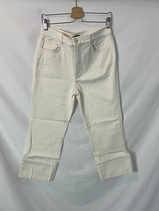 MASSIMO DUTTI. Denim cropped dobladillo. T 40