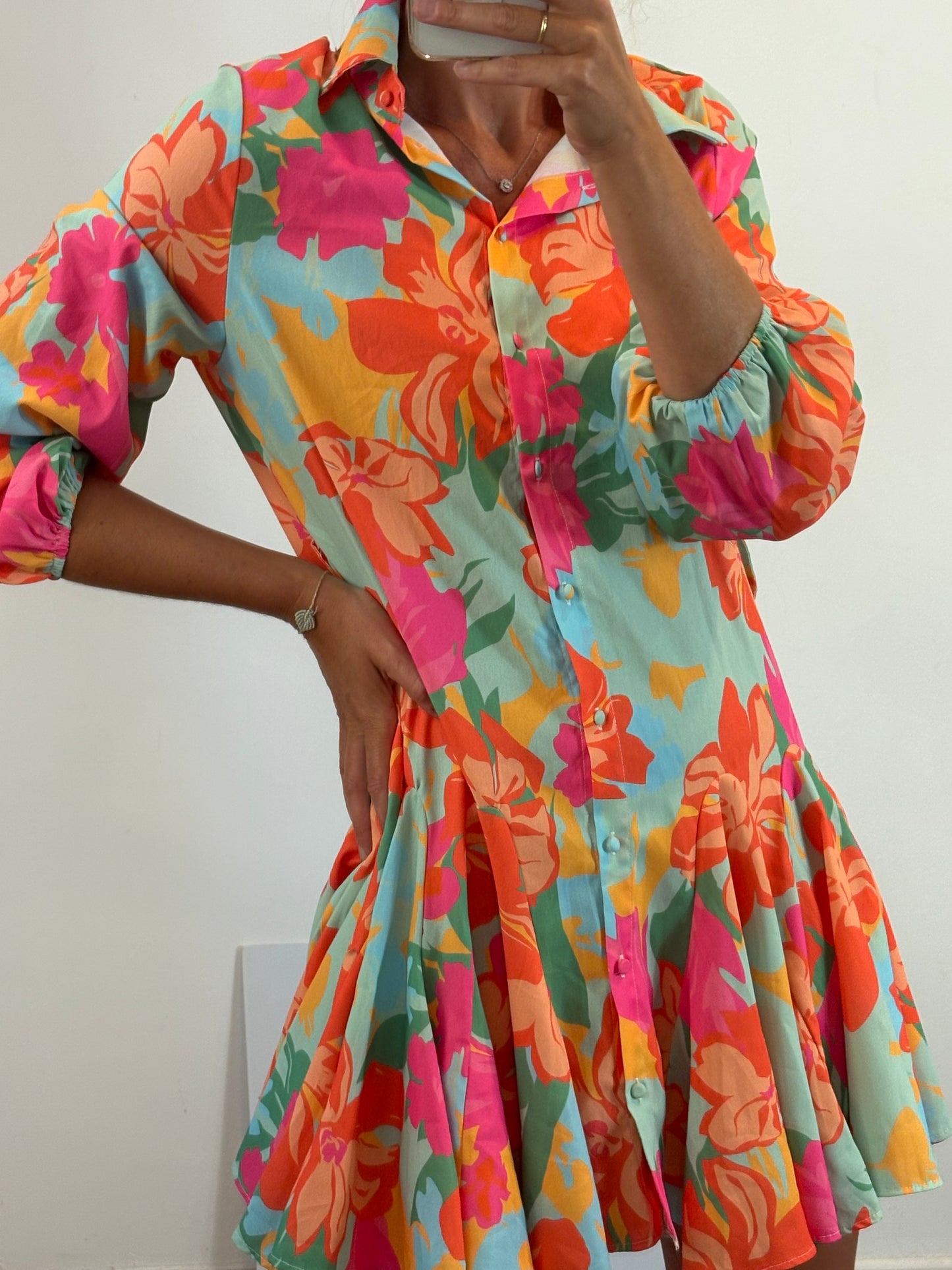 LILY ROSE. Vestido vuelo fucsias. T L