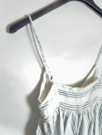 H&amp;M. Short striped dress size 34