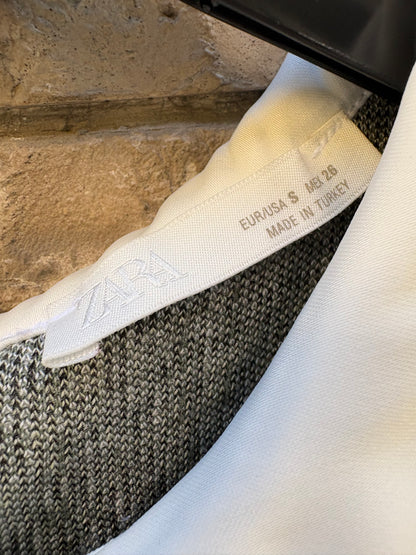 ZARA. Vestido fluido tweed