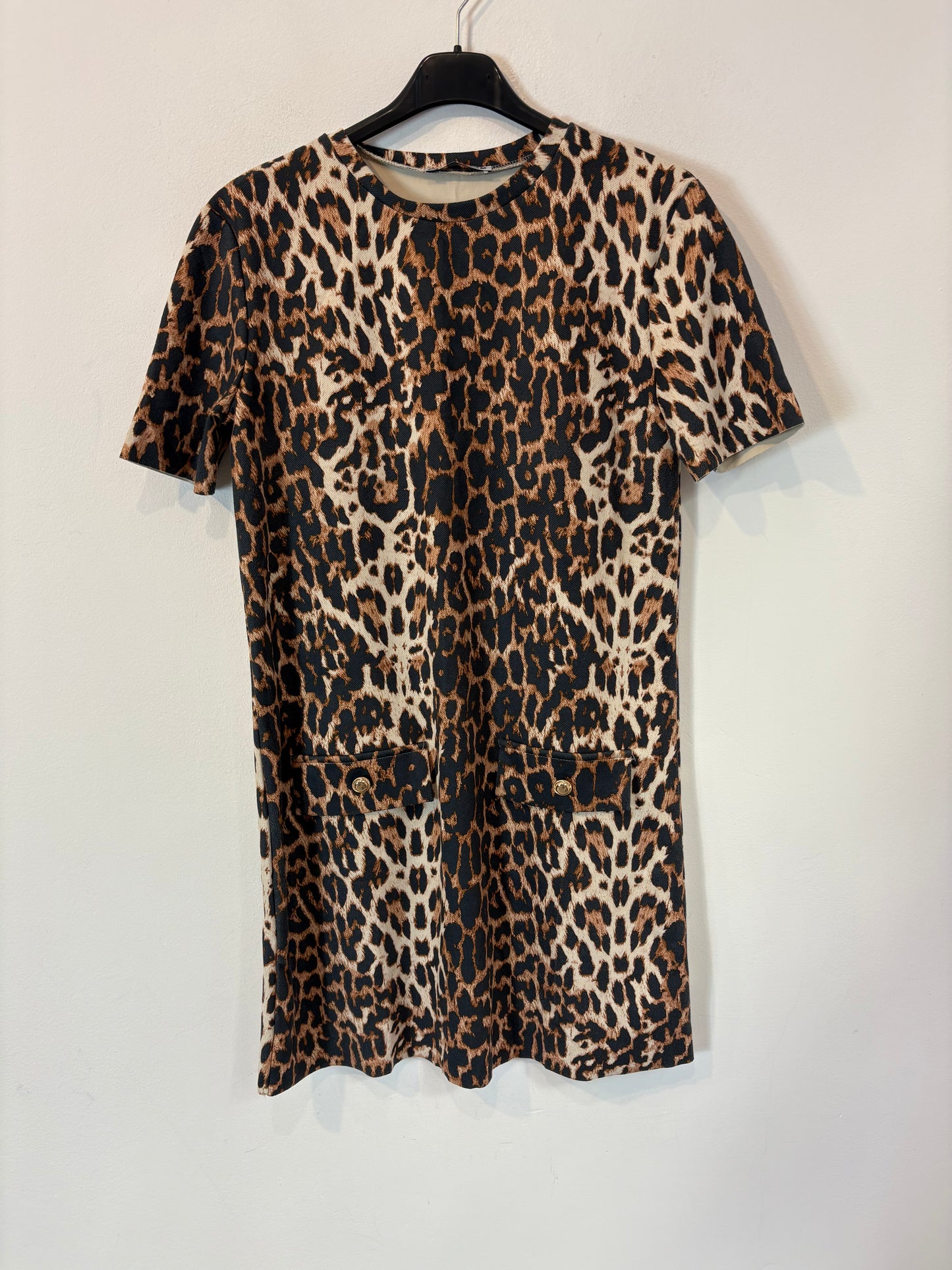 ZARA. Vestido corto animal print