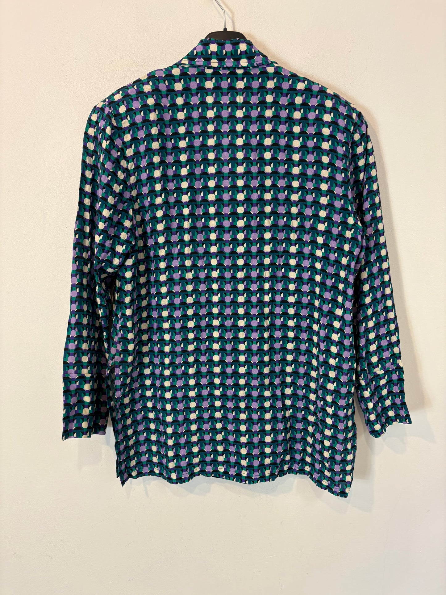 AMEÉ. Sleeveless fringed sweater S.(s)