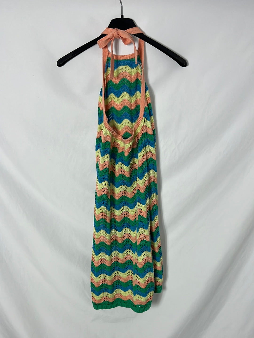 STRADIVARIUS. Vestido corto croché T.xs