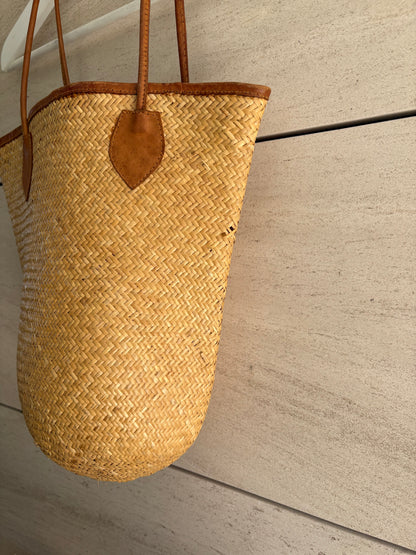 OTRAS. Bolso mimbre hecho mano