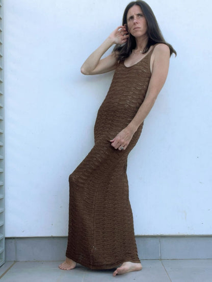 Vestido ocre troquelado