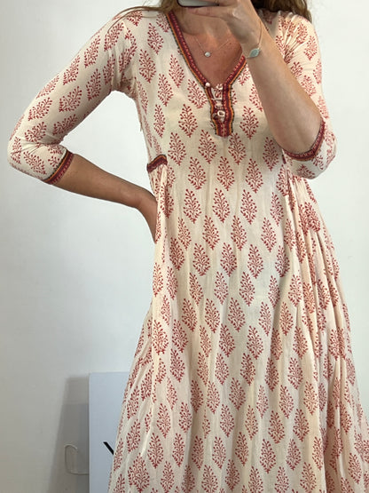 MANGALAM. Vestido estampado algodón. T. S