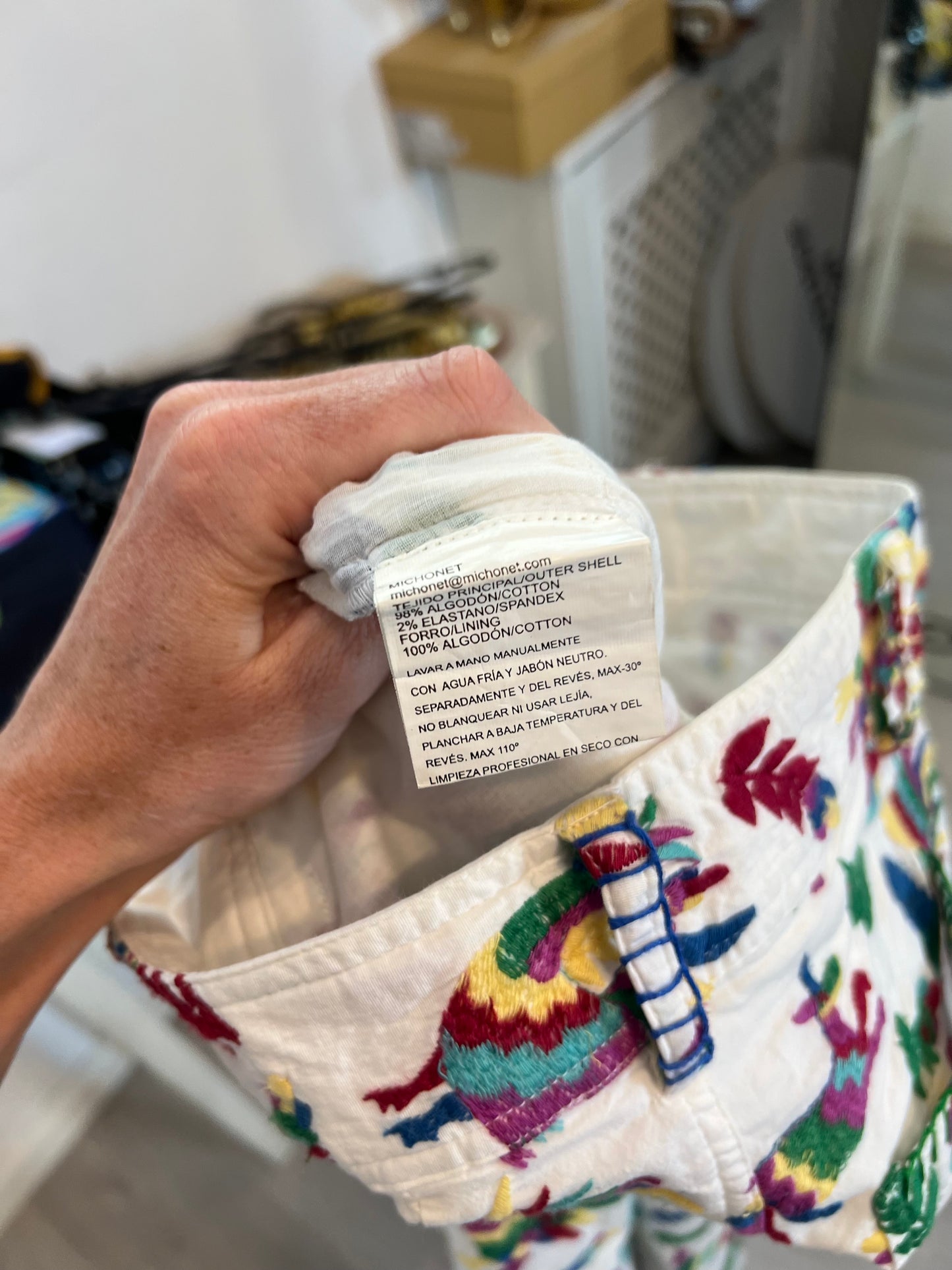 MICHONET. Pantalón blanco bordado T.s