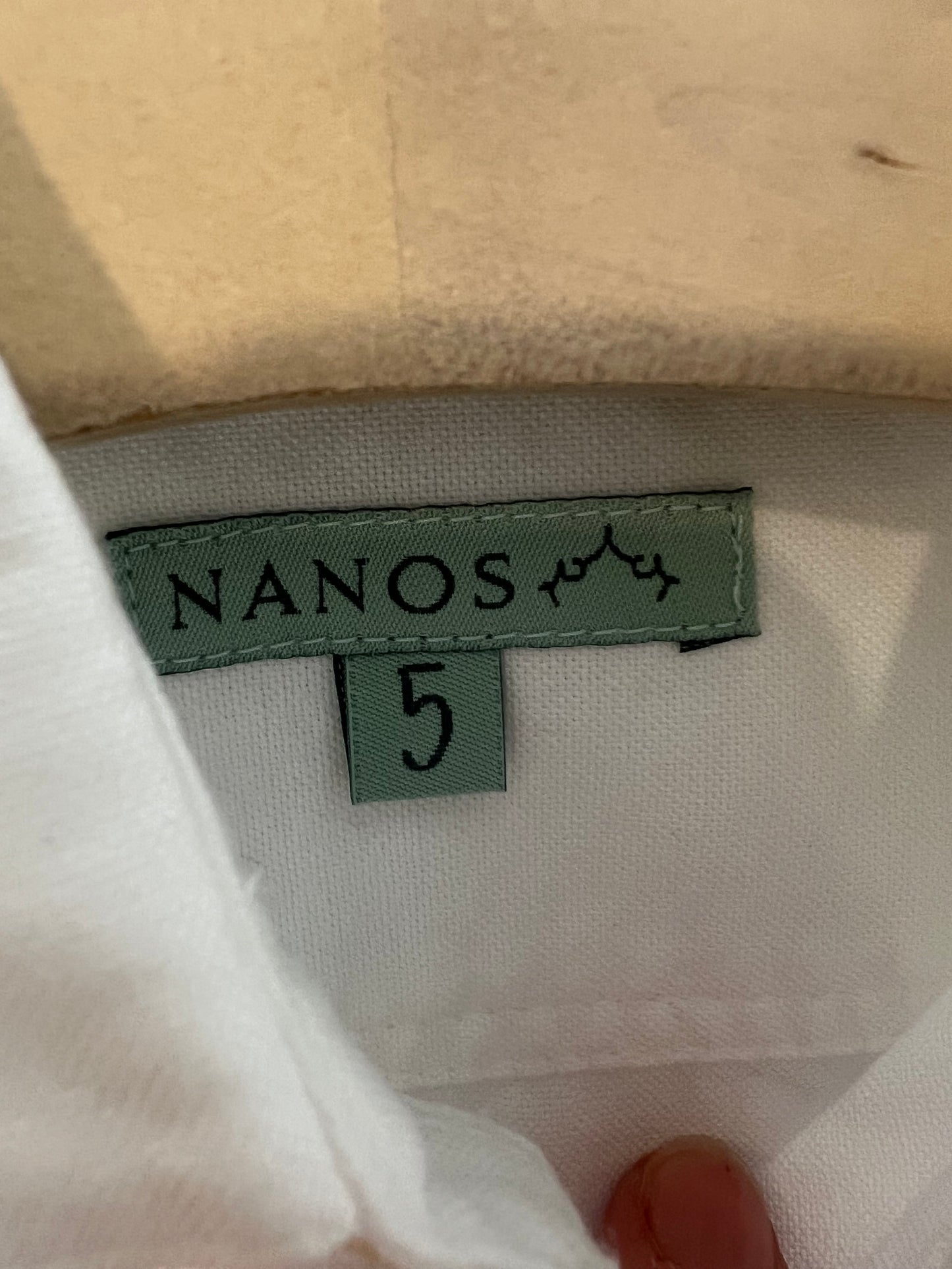 NANOS. Camisa blanca algodón. T 5 años
