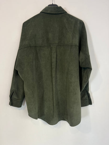 ZARA. Green shirt texture. T.S.