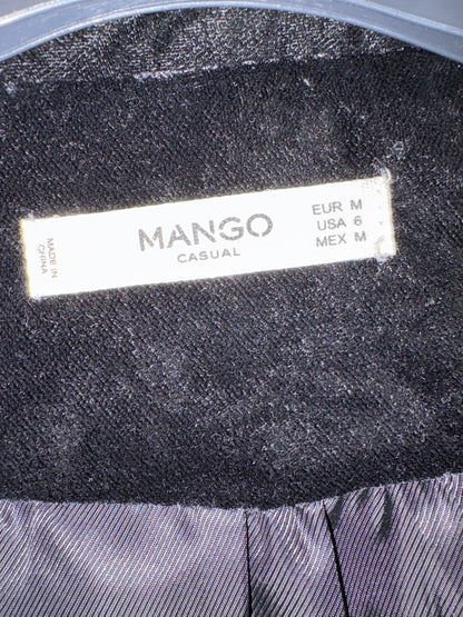 MANGO. Blazer negra terciopelo