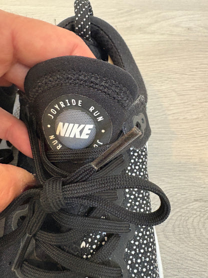 NIKE JOYRIDE RUN. Zapatillas de deporte. T 39