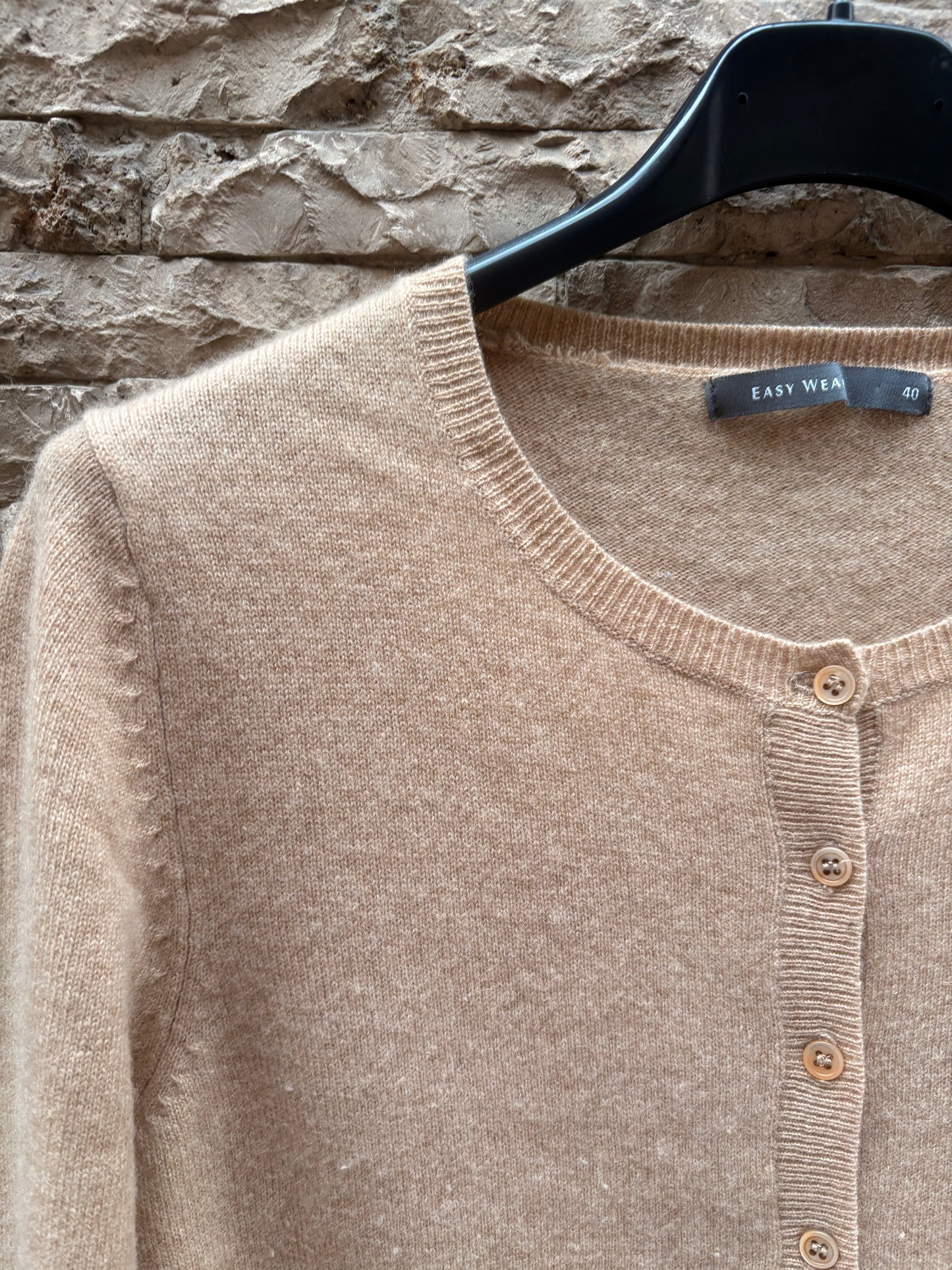 EASY WEAR. Chaqueta beige cashmere