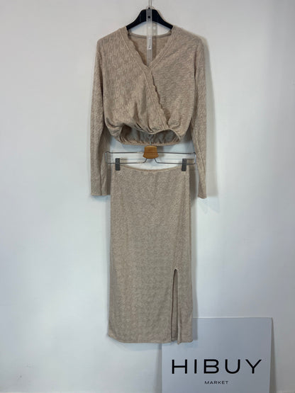 OTHERS. Beige knit set T.xs