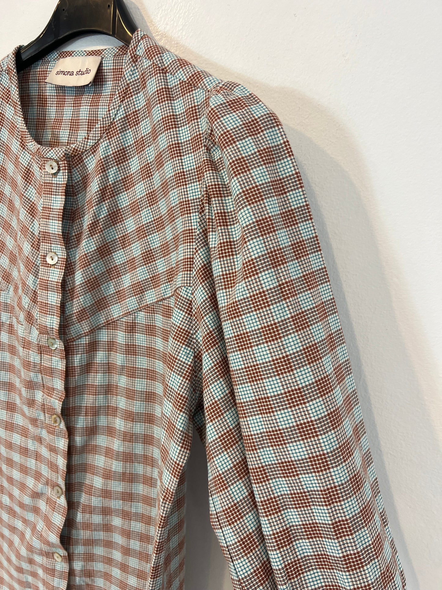 SIMONA STUDIO. Blue and brown checked blouse, size 36